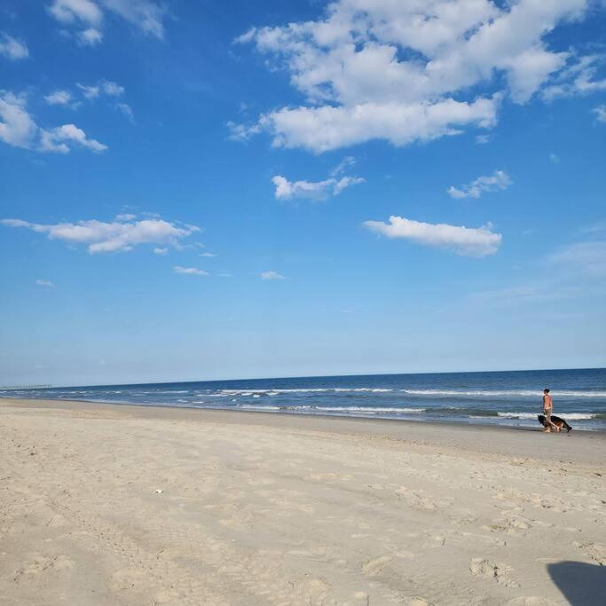 Whole House - Short Walk To The Beach Ocean Isle Beach Exterior photo